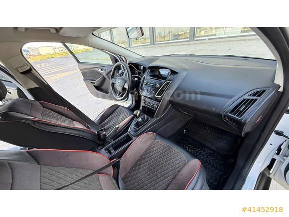 2015 FORD FOCUS 1.6 TDCİ TREND X EMSALSİZ TEMİZ 163 BİNDE