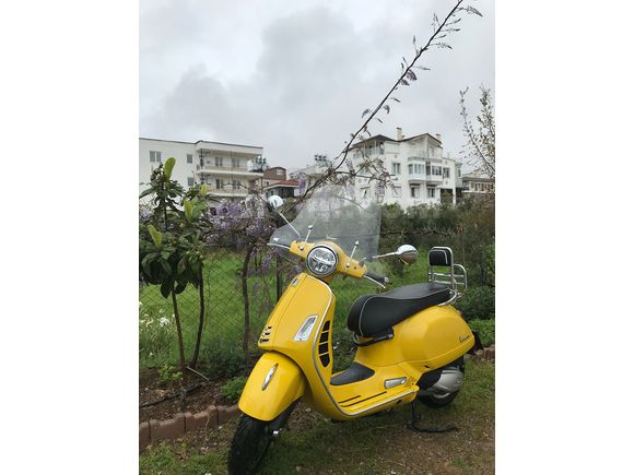 Sahibinden Vespa GTS 300 Super 
