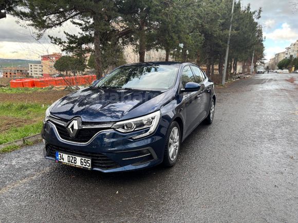 Sahibinden Renault Megane 1.3 TCe Joy 2021 Model