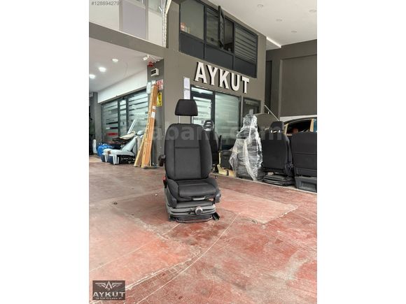 AYKUT DİZAYN-MERCEDES SPRİNTER TEKLİ KOLTUK