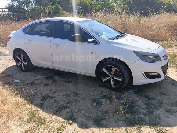 Acil satılık Sahibinden Opel Astra 1.6 CDTI Business 2014 Model  264.600 km Beyaz