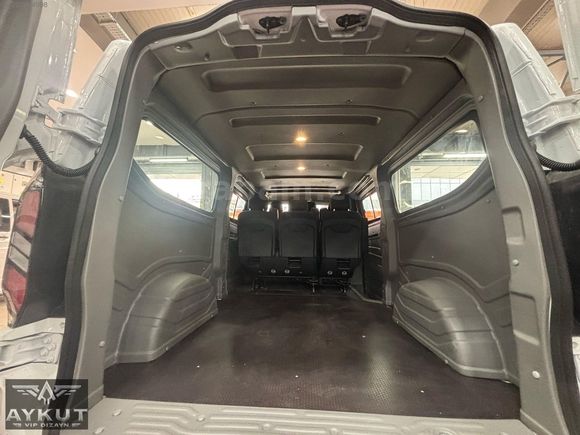 FORD CUSTOM & VW. TRANSPORTER İÇ PLASTİK SET