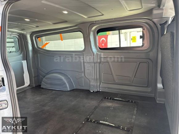 FORD CUSTOM & VW. TRANSPORTER İÇ PLASTİK SET