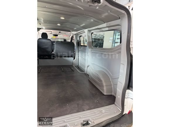 FORD CUSTOM & VW. TRANSPORTER İÇ PLASTİK SET