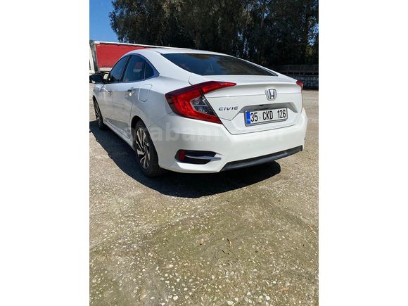 Sahibinden Honda Civic 1.6i VTEC Eco Executive 2017 Model 