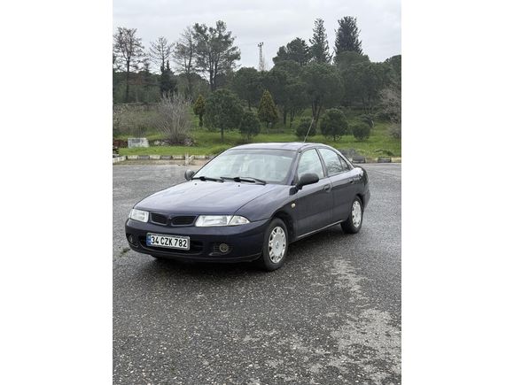 Sahibinden Mitsubishi Carisma 1.6 GLX 2000 Model