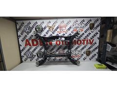 AUDI A5 ARKA ALT TRAVES 2017,2026 8B3505315C