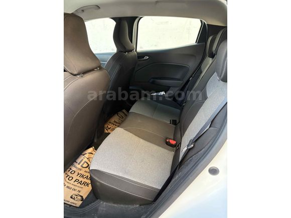 Sahibinden Renault Clio Evolution 2024 Model