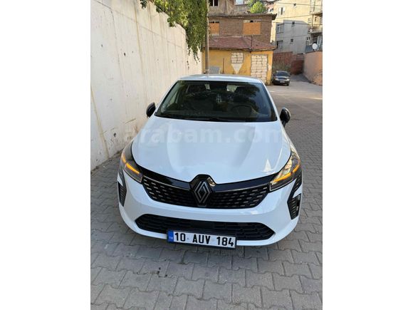 Sahibinden Renault Clio Evolution 2024 Model
