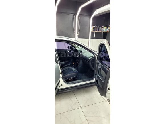 Sahibinden HATASIZ BOYASIZ 1.6 Elegance full paket