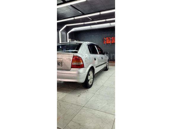 Sahibinden HATASIZ BOYASIZ 1.6 Elegance full paket