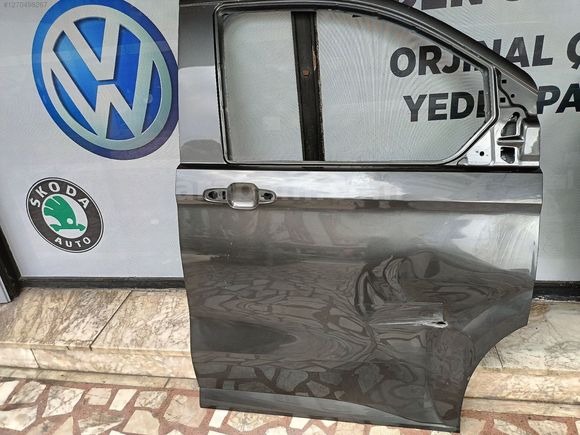 VOLKSWAGEN TRANSPORTER T _9 SAĞ ÖN KAPI 2025/26