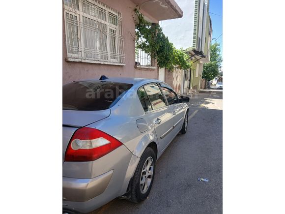 Sahibinden Renault Megane 1.4 Authentique 2005 Model klimalı