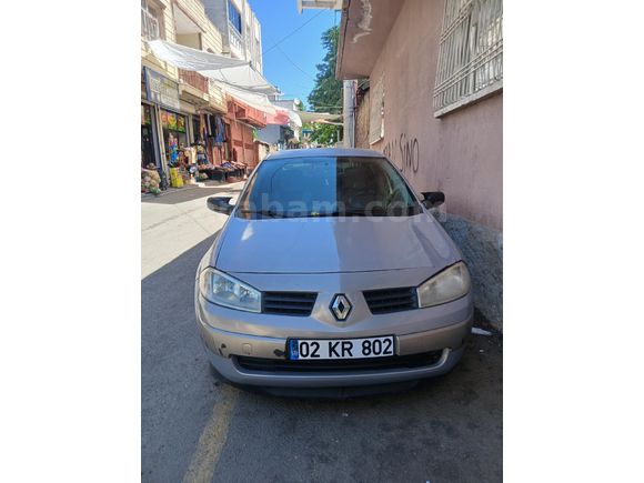 Sahibinden Renault Megane 1.4 Authentique 2005 Model