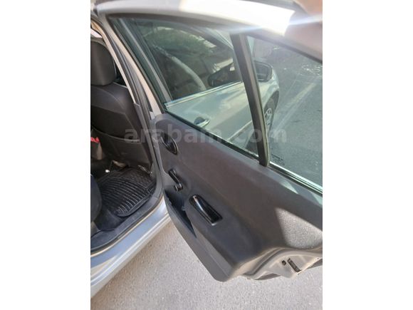 Sahibinden Renault Megane 1.4 Authentique 2005 Model klimalı