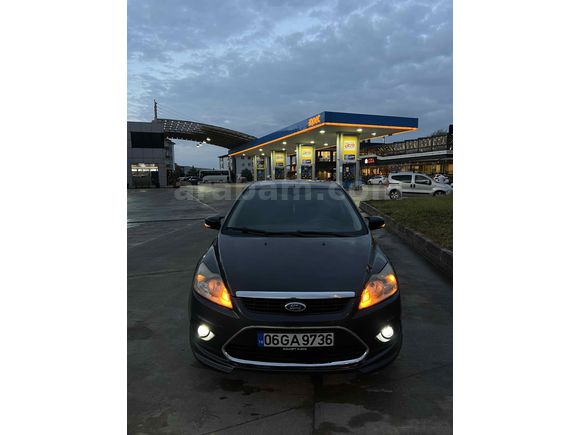 Sahibinden Ford Focus 1.6 Ti-VCT Collection 2010 Model  253000 km Füme