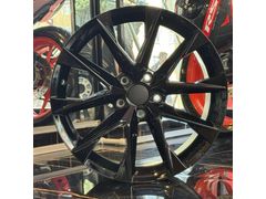18 JANT 5X112 SEAT LEON AKREP BLACK SÜPER RAKAMM