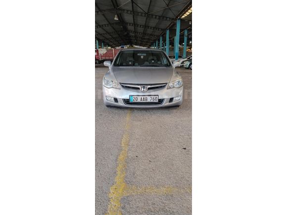 Honda Civic değişensiz otomatik
