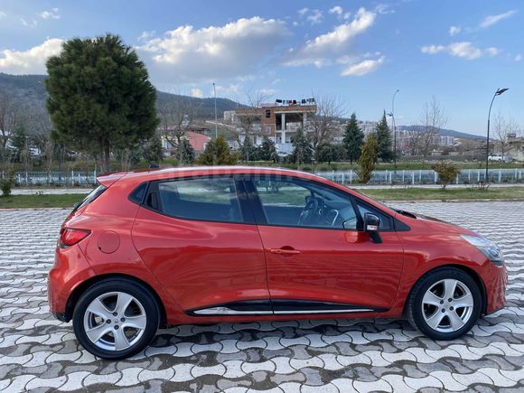 Sahibinden Renault Clio 0.9 TCe Icon 2012 Model 