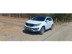 Sahibinden Kia Sportage 1.6 GSL Plus 2013 Model  225.000 km Beyaz  tl 05322752302