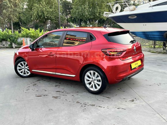 Galeriden Renault Clio 1.0 TCe Touch 2023 Model Aydın