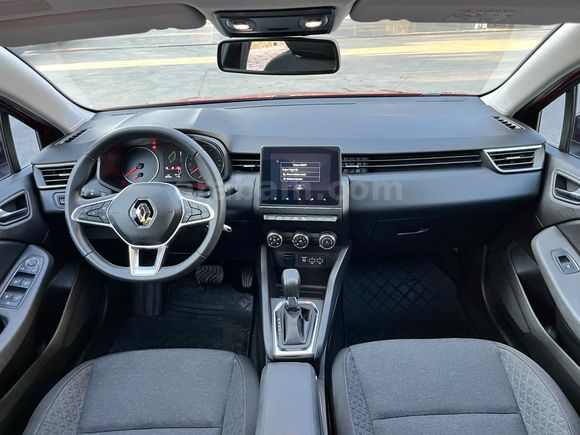 Galeriden Renault Clio 1.0 TCe Touch 2023 Model Aydın