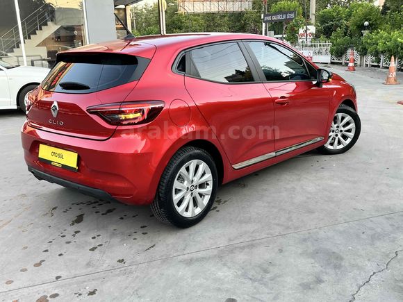 Galeriden Renault Clio 1.0 TCe Touch 2023 Model Aydın
