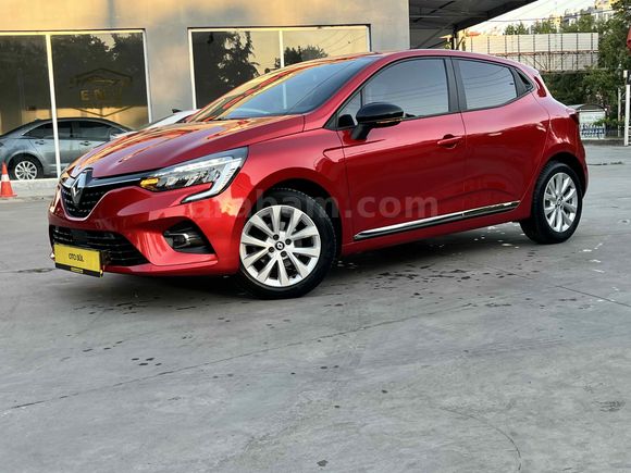 Galeriden Renault Clio 1.0 TCe Touch 2023 Model Aydın