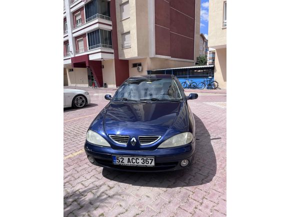 Sahibinden Renault Megane 1.6 Alize 2003 Model 