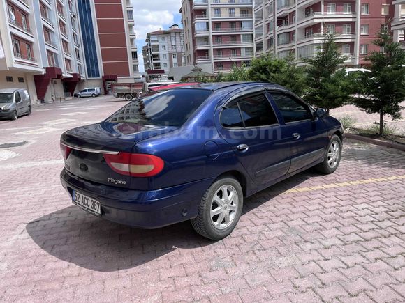 Sahibinden Renault Megane 1.6 Alize 2003 Model 