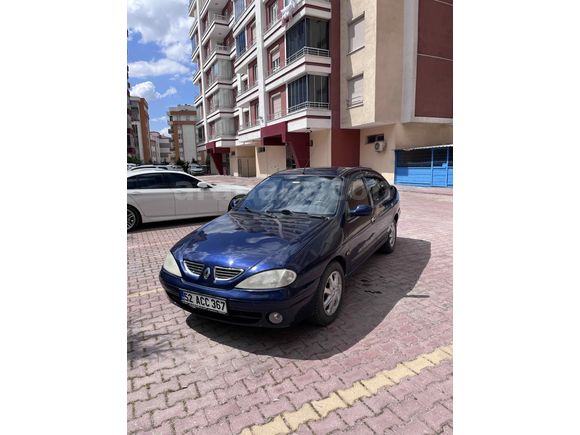 Sahibinden Renault Megane 1.6 Alize 2003 Model 