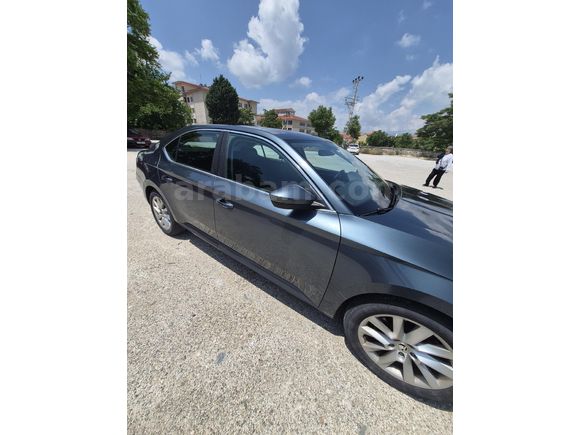 Skoda SuperB 1.6 TDI Style 2018 Model