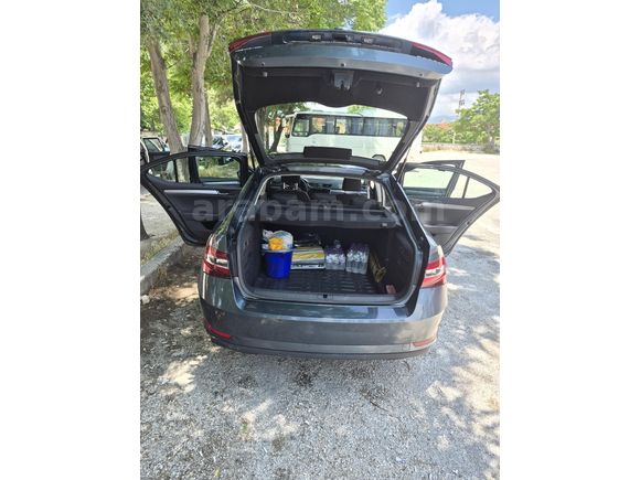 Skoda SuperB 1.6 TDI Style 2018 Model