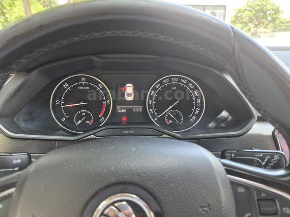 Skoda SuperB 1.6 TDI Style 2018 Model
