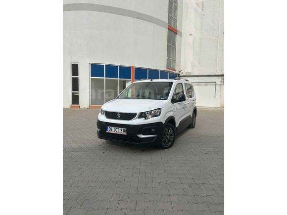 Sahibinden 2021 model hatasız Peugeot Rifter 