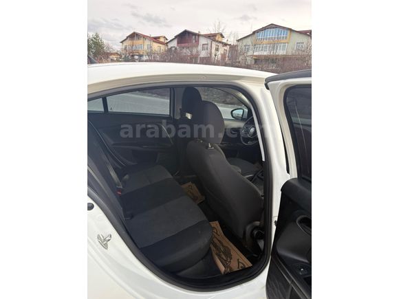 Sahibinden Fiat Egea 1.4 Fire Easy 2022 Model