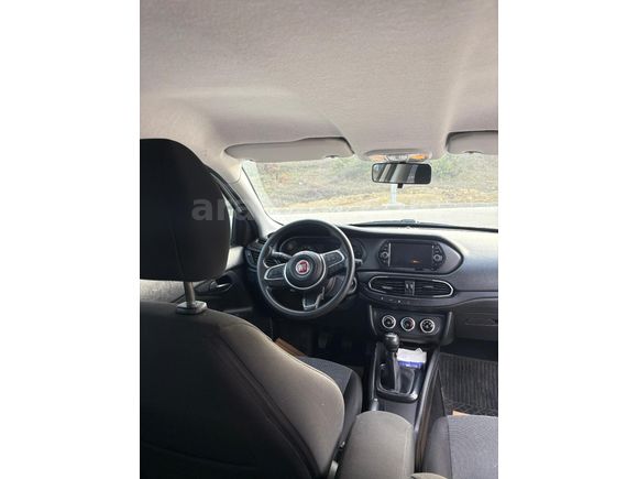 Sahibinden Fiat Egea 1.4 Fire Easy 2022 Model