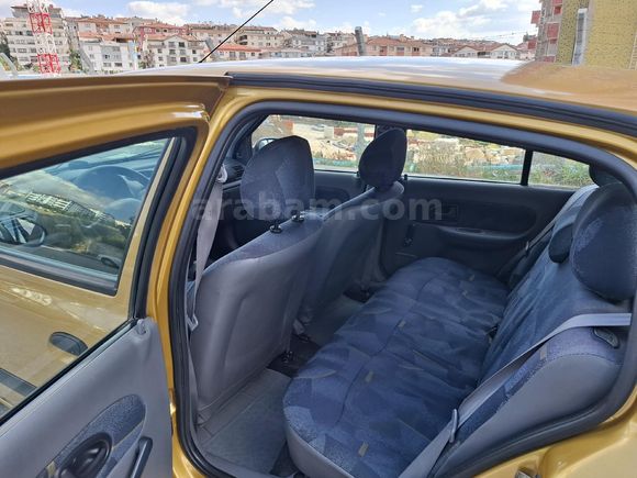Sahibinden Renault Clio 1.4 2001 Model