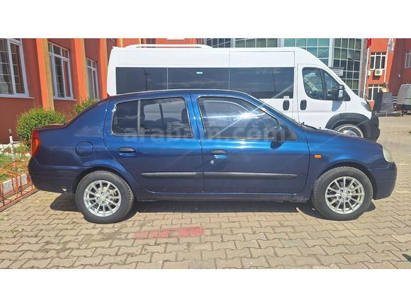 Sahibinden Renault Clio 1.4 2001 Model