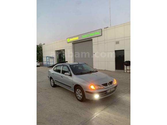Sahibinden Renault Megane 1.4 Authentique 2003 Model 