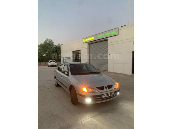 Sahibinden Renault Megane 1.4 Authentique 2003 Model 