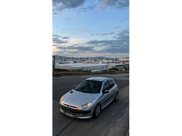 Sahibinden Peugeot 206 1.4 X-Line 2004 Model 