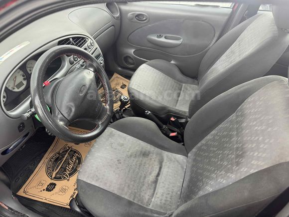 Sahibinden Ford Fiesta 1.4 Fun 2000 Model Çorum