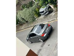 Sahibinden BMW 5 Serisi 520d premium lcpaket 2008 Model  240.000 km Gri