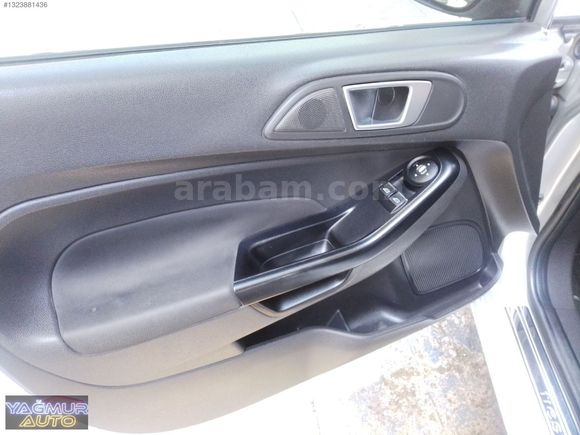 2013 FORD FIESTA   TREND 1.5 DİZEL