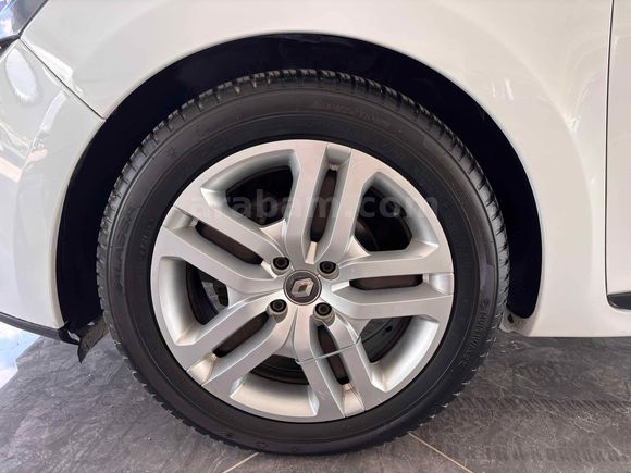 2018 MODEL CLİO DİZEL JOY PAKET BAKIMLI HIZ SABİTLEME STAR STOPLU