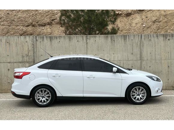 Sahibinden Ford Focus 1.6 Ti-VCT Titanium 2012 Model 