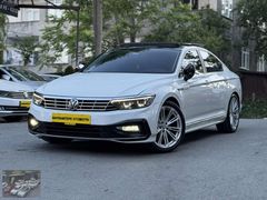 BAYRAMTEPE OTO'DAN 400 BİN PEŞİNAT İLE 2017 PASSAT CAM TAVAN