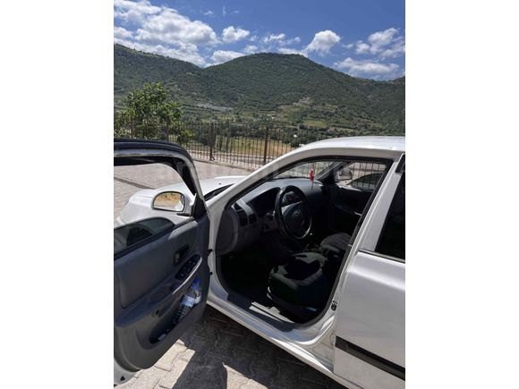 Sahibinden Hyundai Accent 1.3 Admire 2005 Model 