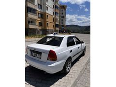 Sahibinden Hyundai Accent 1.3 Admire 2005 Model 